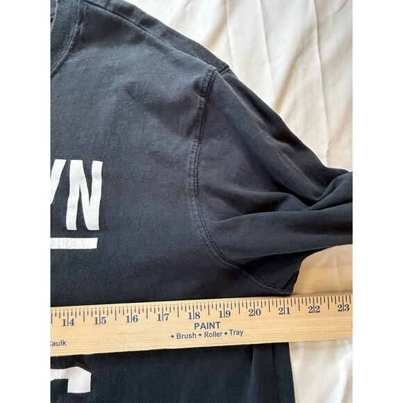NBA Brooklyn Nets T-shirt Men's Large Basketball Distressed Logo Barclays East - Picture 3 of 6